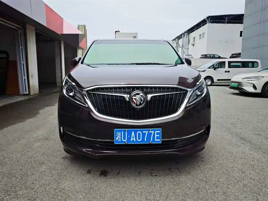 Buick GL8 2018 ES 28T Comfort Type China VI фото 3