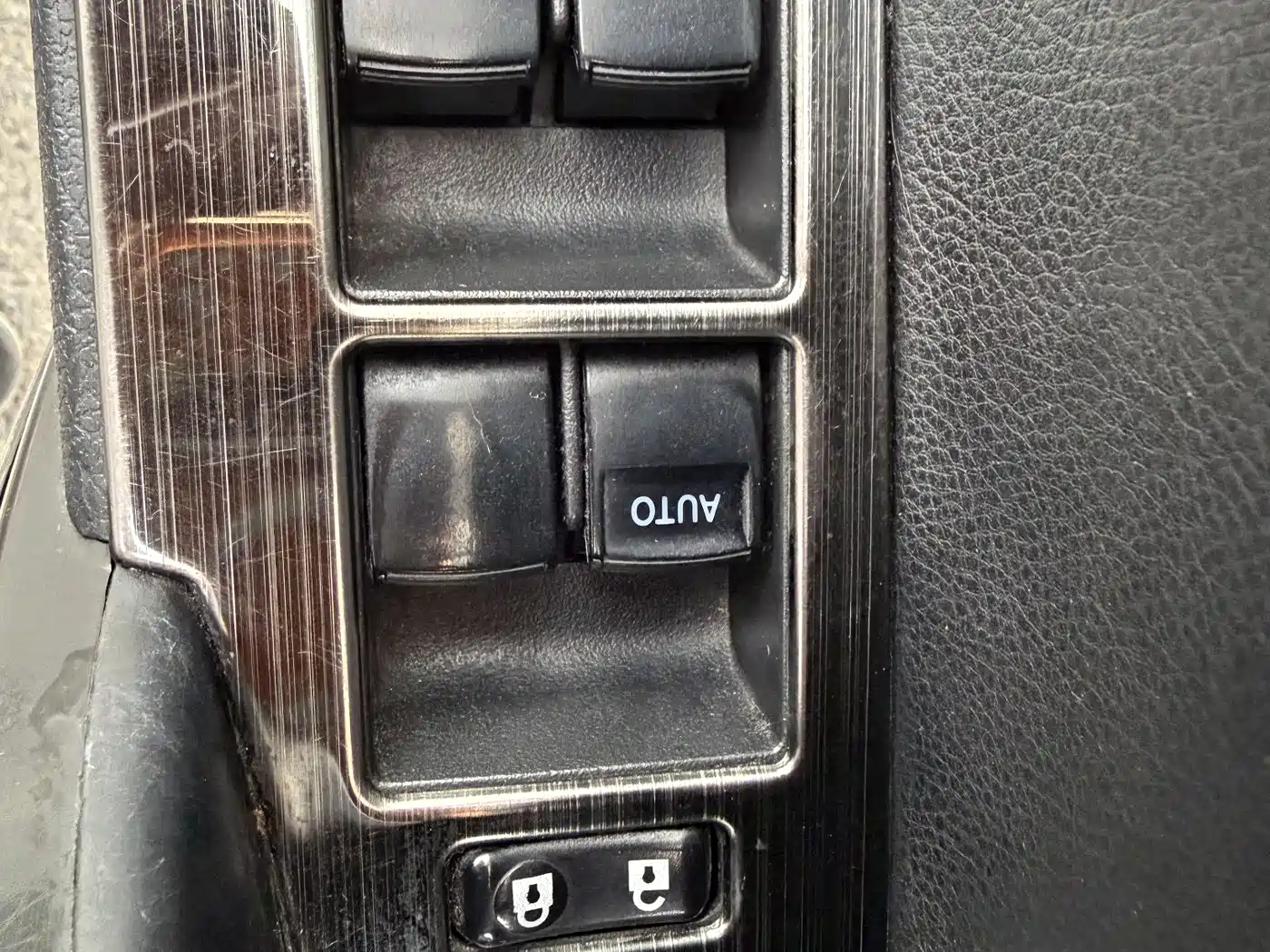 Toyota Corolla 2017 Facelift 1.2T S-CVT GL фото 13