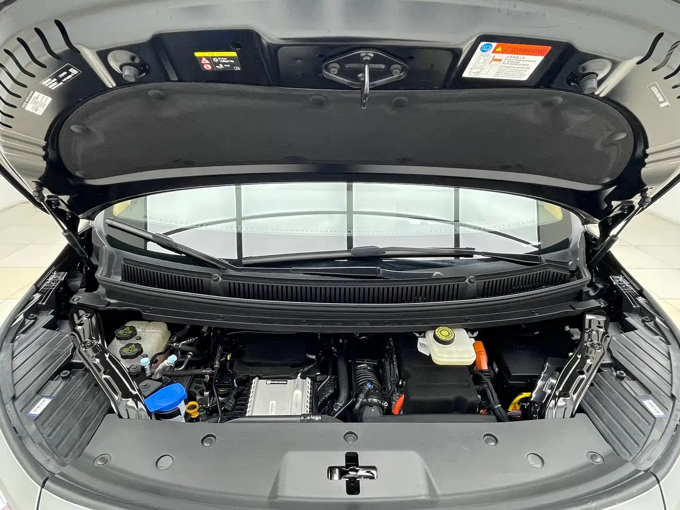 Denza D9 2025 Model DM-i Smart Drive Edition 1020 AWD Flagship фото 23