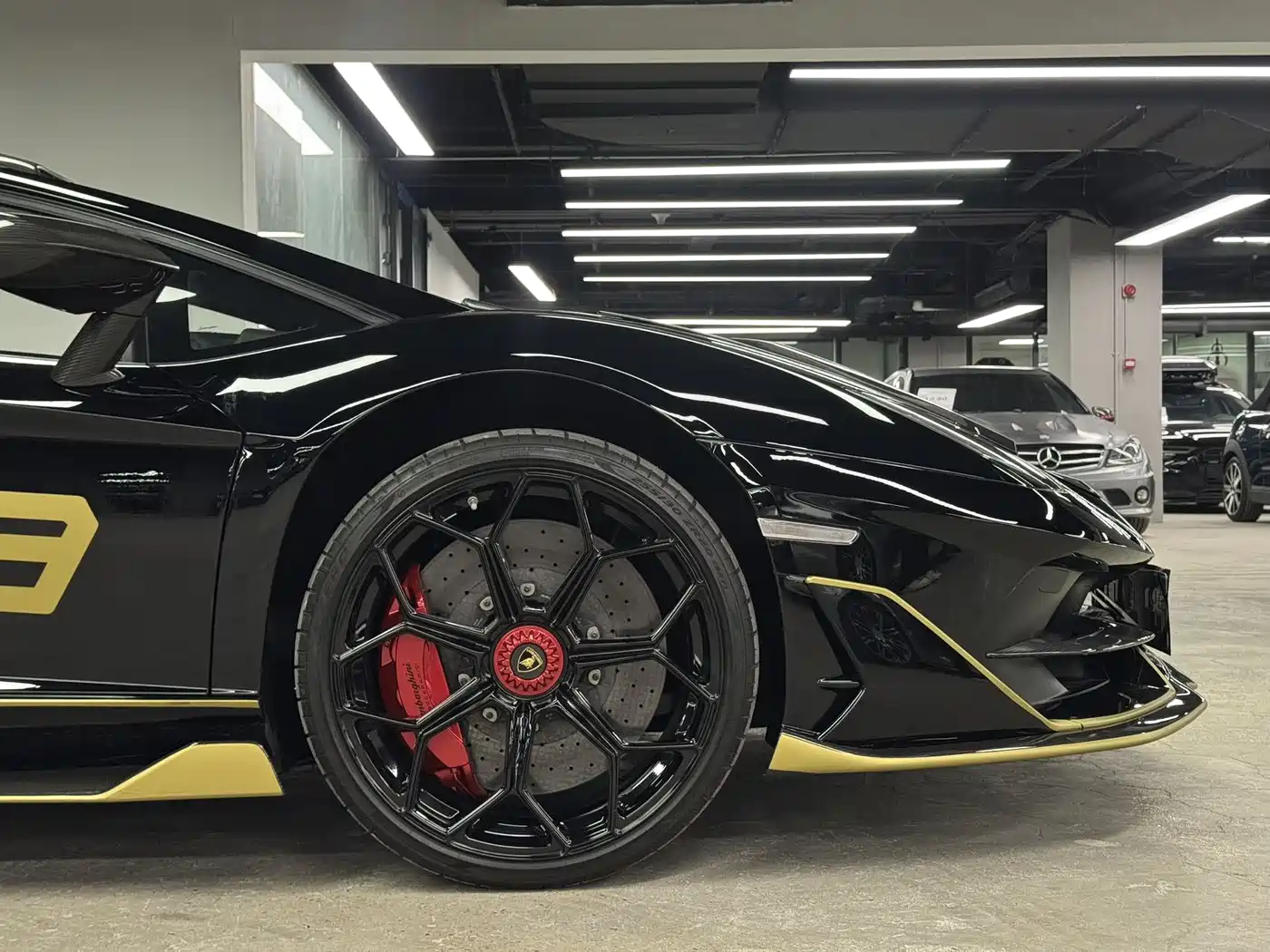 Lamborghini Aventador 2019 Aventador SVJ фото 10