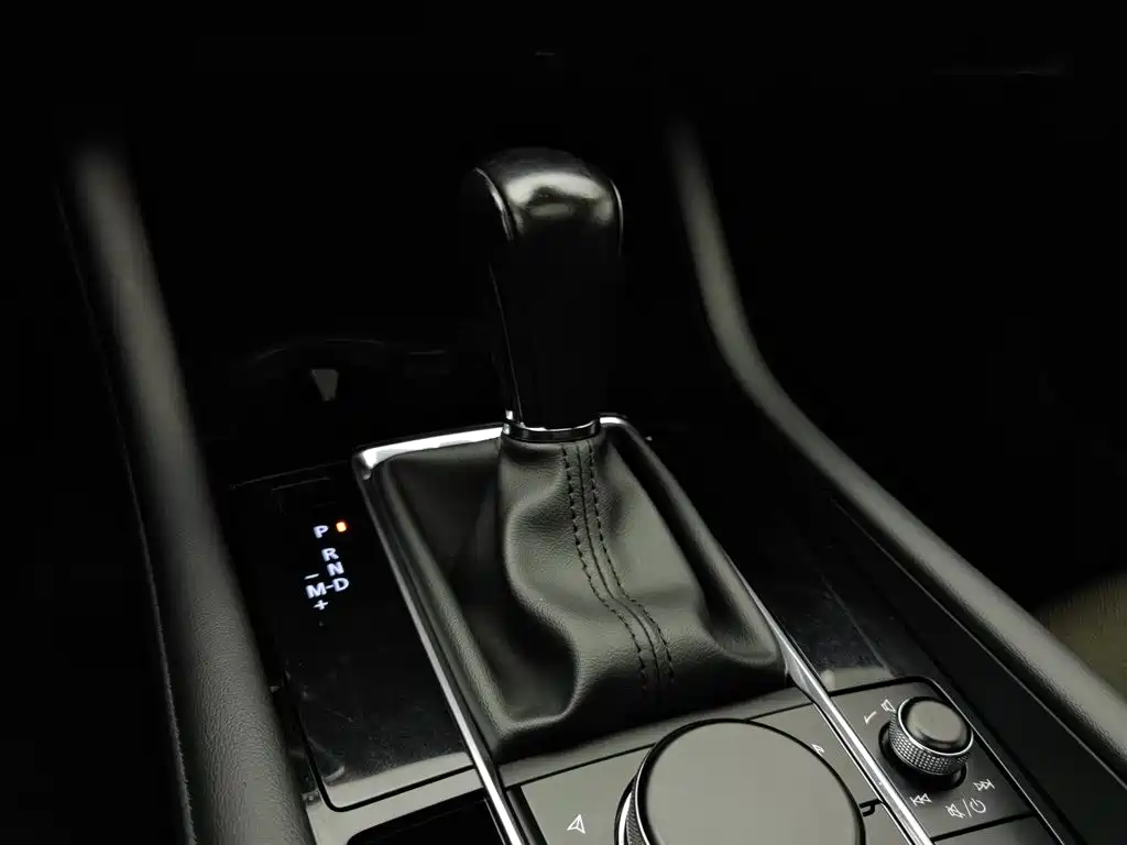 Mazda MAZDA3, миниатюра 13
