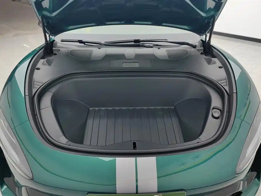 XIAOMI CAR XIAOMI SU7 ULTRA