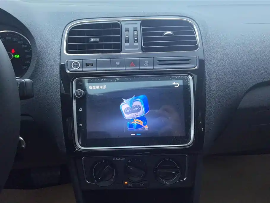 Volkswagen Polo 2018 1.5L Auto Comfort фото 13