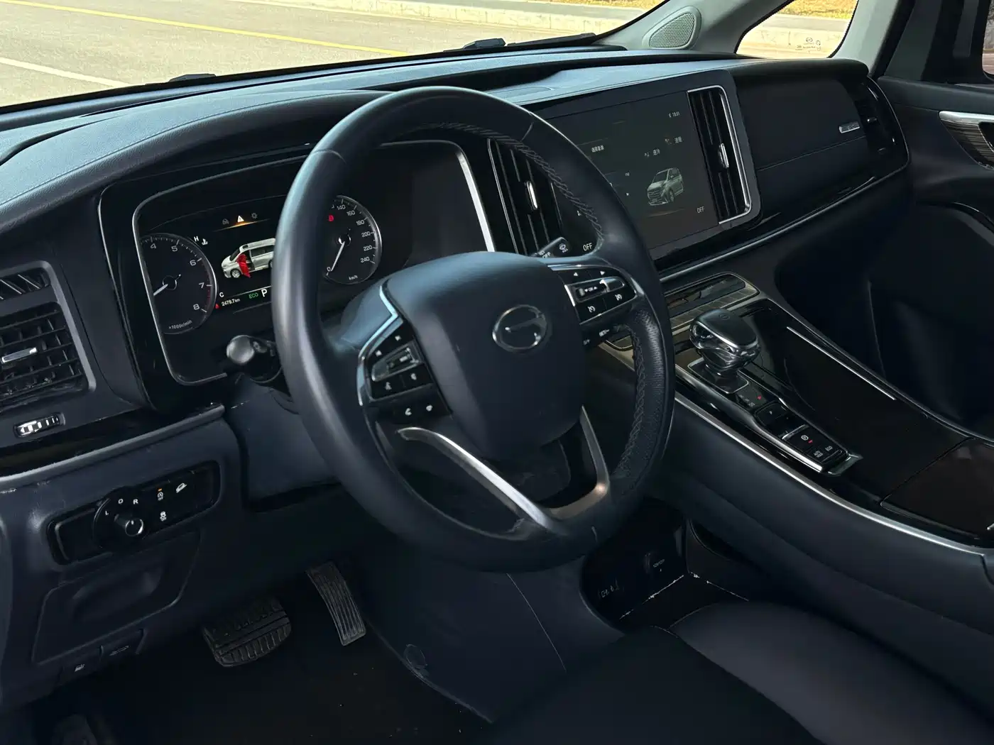 GAC Trumpchi Trumpchi M8 2021 Leading Show Series 390T Premium Edition фото 12