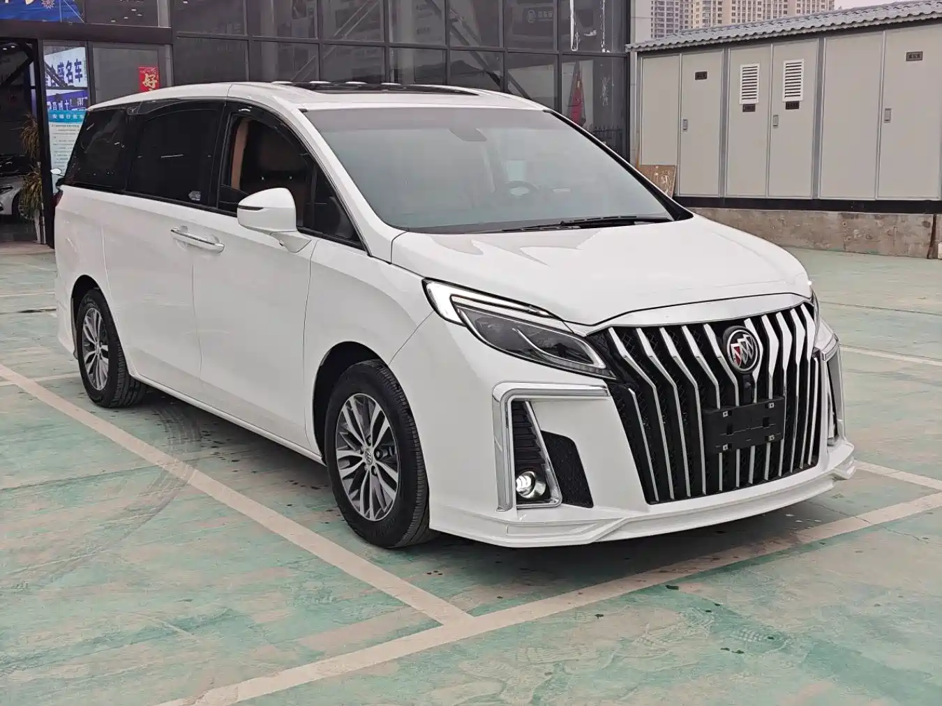 Buick GL8 2018 ES 28T Luxury Type China VI фото 3