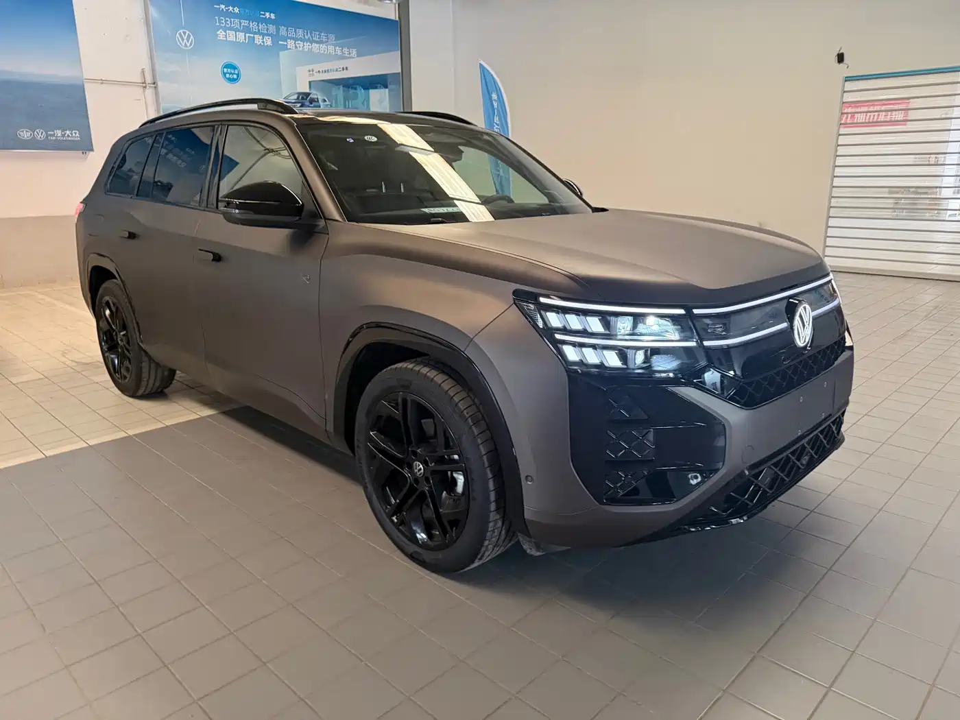 Volkswagen Teramont 2026 Teramont Pro 450TSI 4WD Summit Edition фото 5
