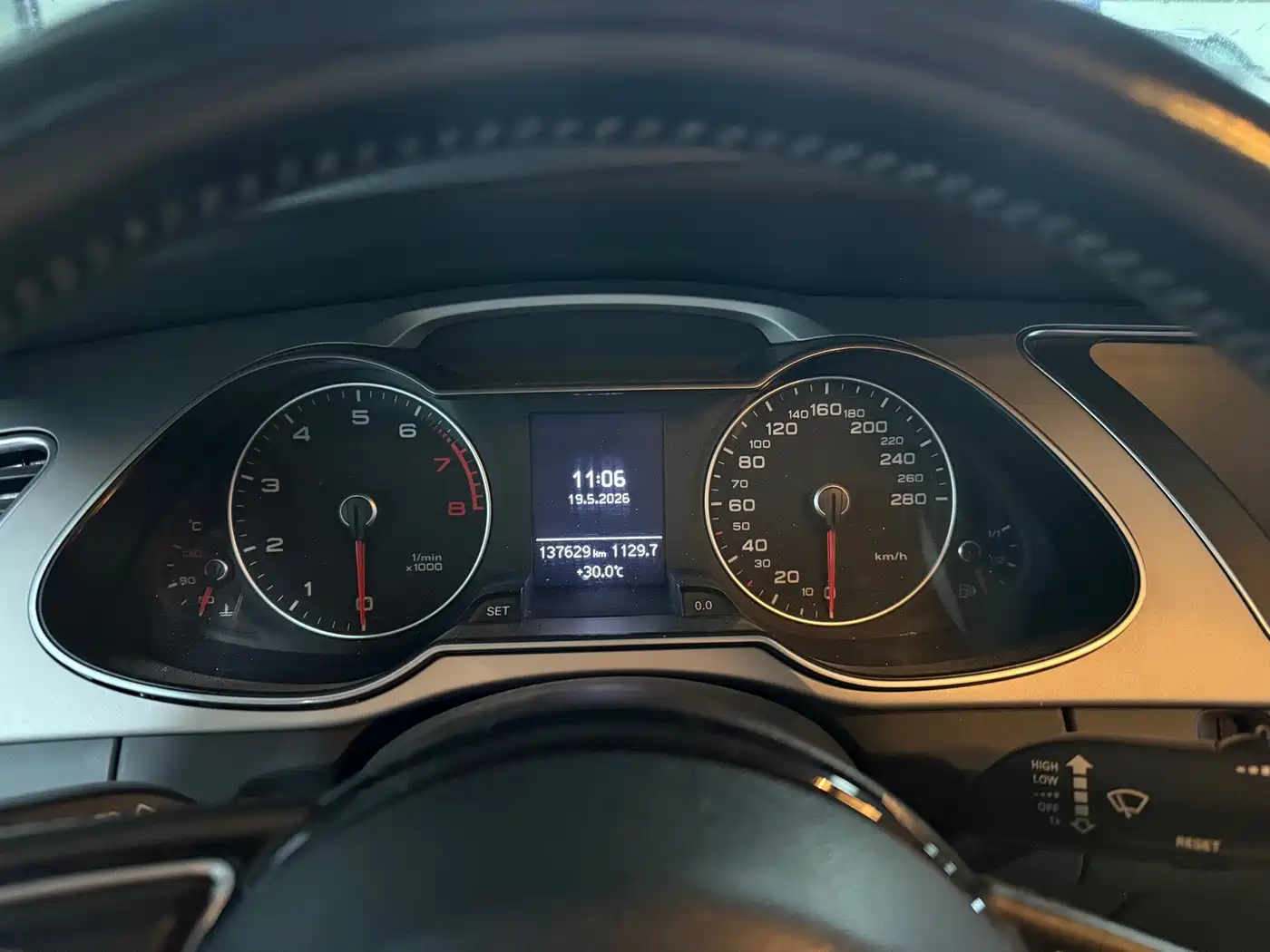 Audi A4L 2015 35 TFSI Auto Standard фото 10