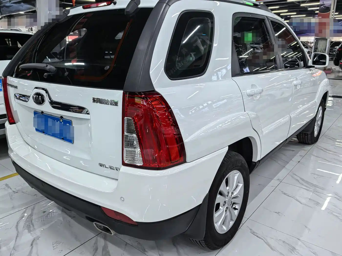Kia Sportage 2013 2.0L Manual 2WD GL фото 6