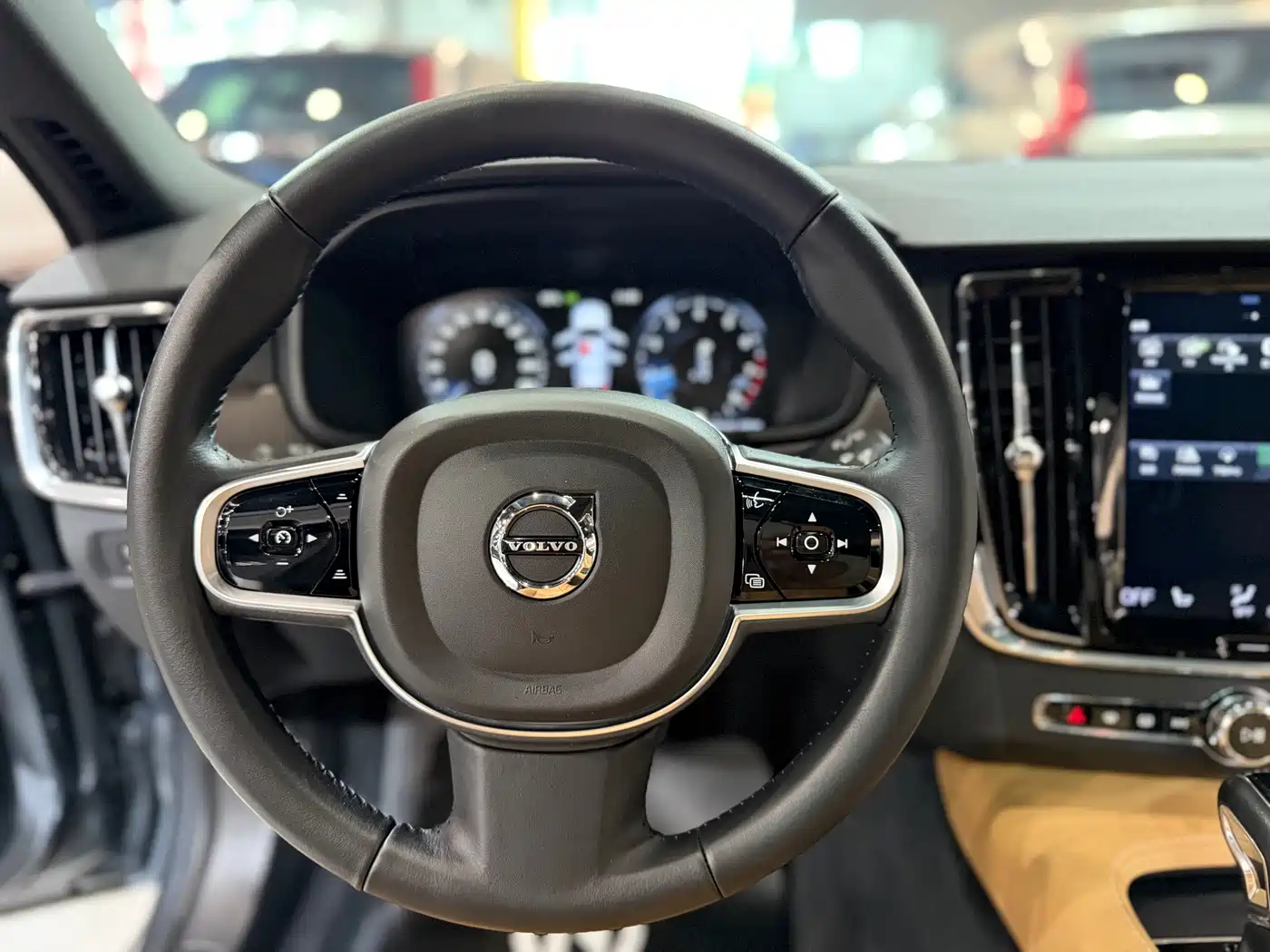 Volvo V90 2018 2017 Cross Country T5 AWD Smart Edition