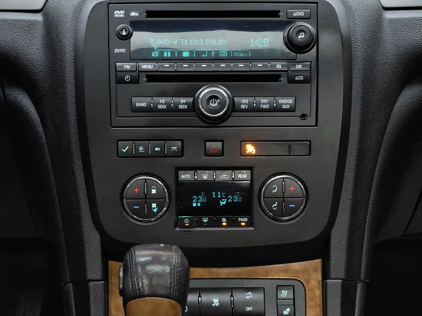 Buick Enclave 2013 3.6L AWD Flagship Edition фото 25