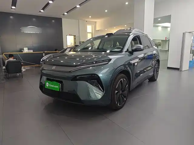  BYD Tang L 2025 DM 175KM Drone Player Edition