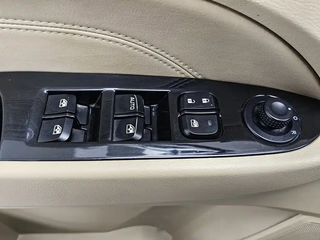 Фото 9 - Baojun 730