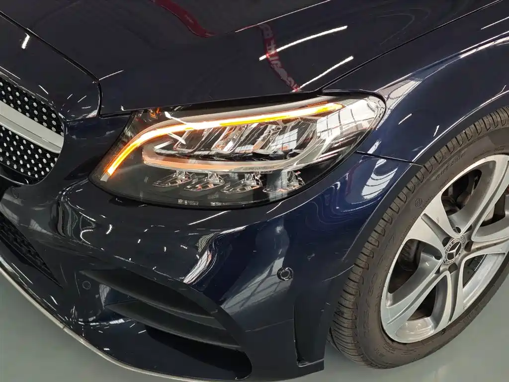 Mercedes-Benz C-Class 2019 Facelift C 260 L Sport фото 18
