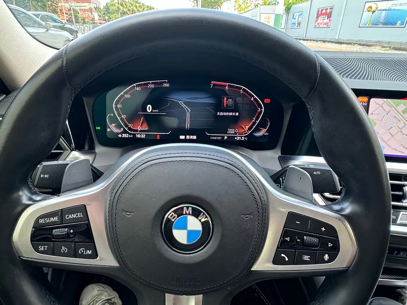 BMW 3-SERIES
