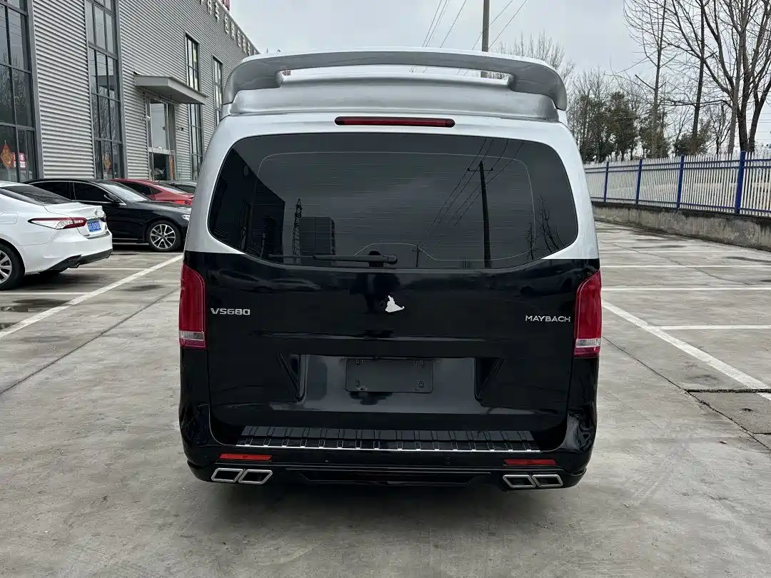 MERCEDES-BENZ VITO