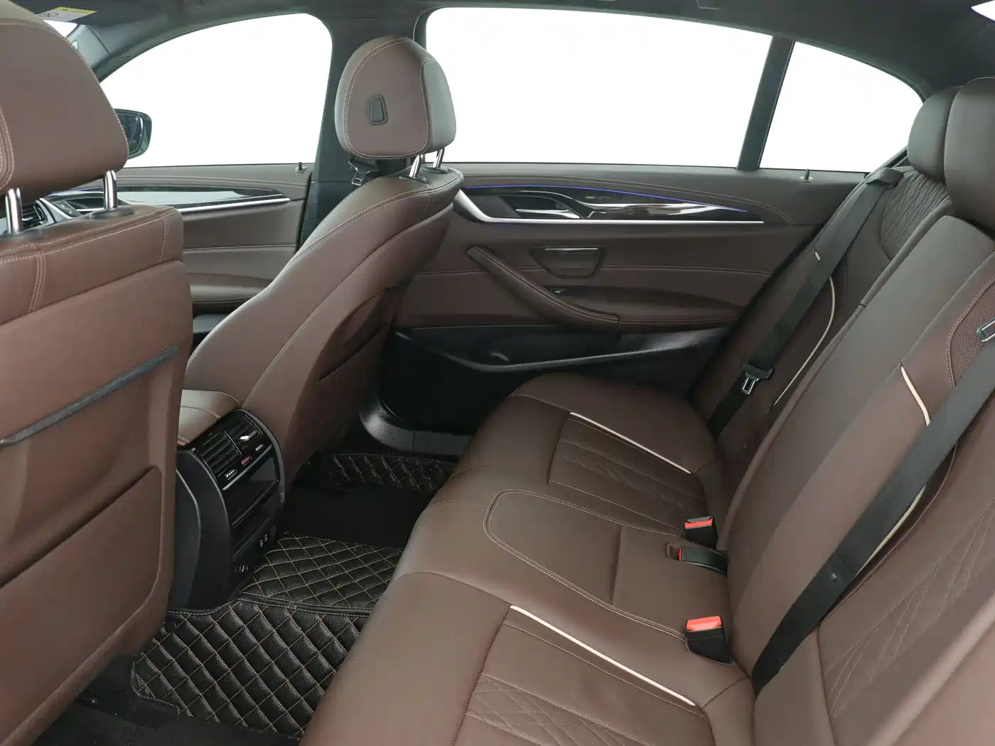 BMW 5 Series 2022 525Li M Sport Package фото 6