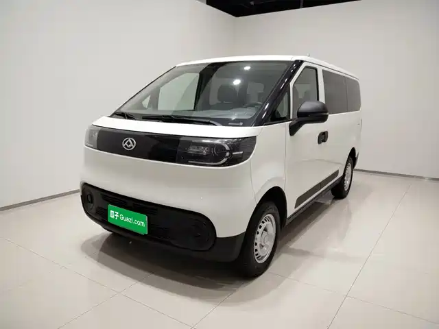  SAIC Maxus Dana V1 2025 Low Roof Multi-purpose Version 42kWh