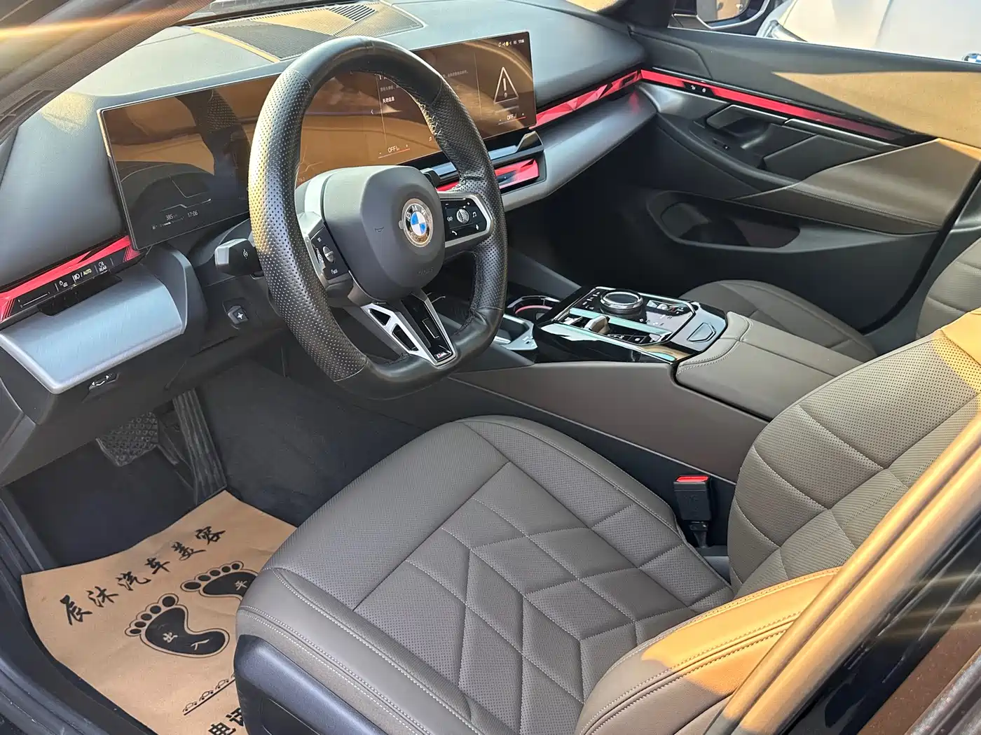 BMW 5 Series 2025 525Li M Sport Package фото 3