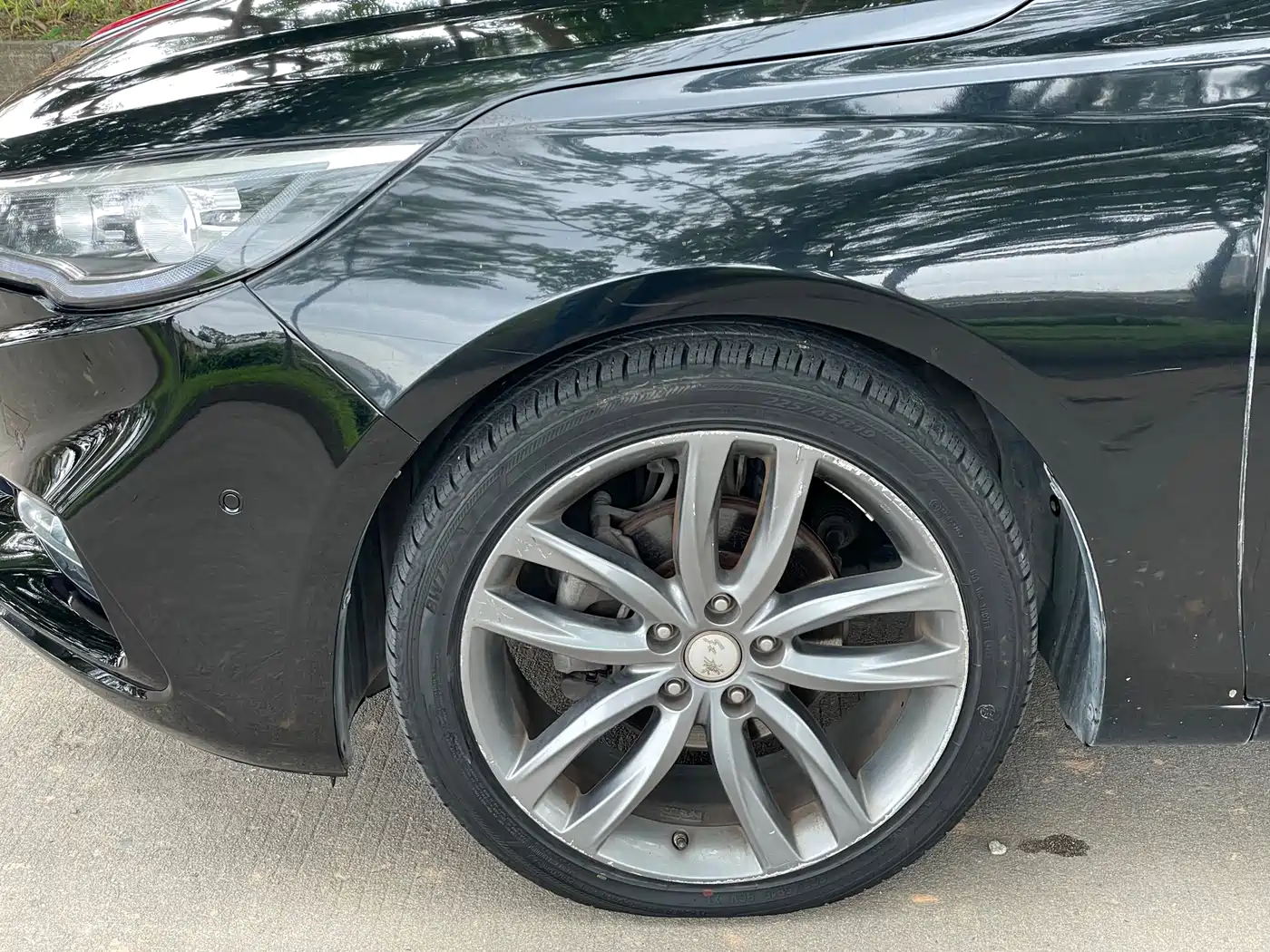 Hongqi H5 2018 Model 30TD Smart Connect Royal 60th Anniversary Edition фото 3