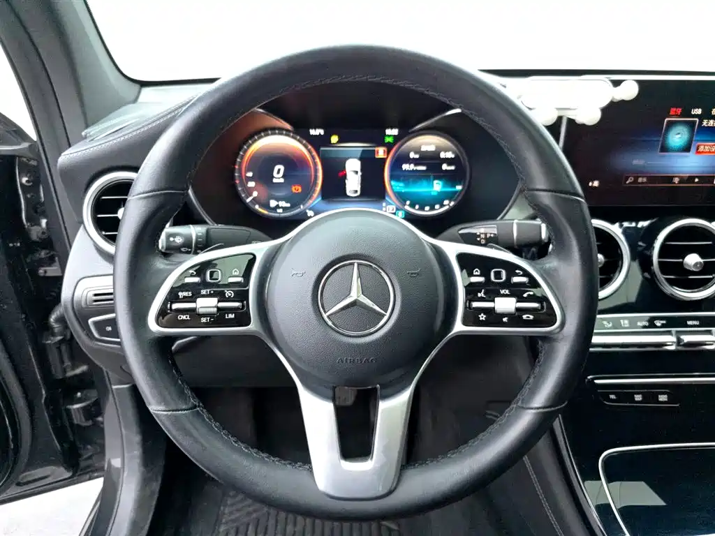 MERCEDES-BENZ GLC COUPE