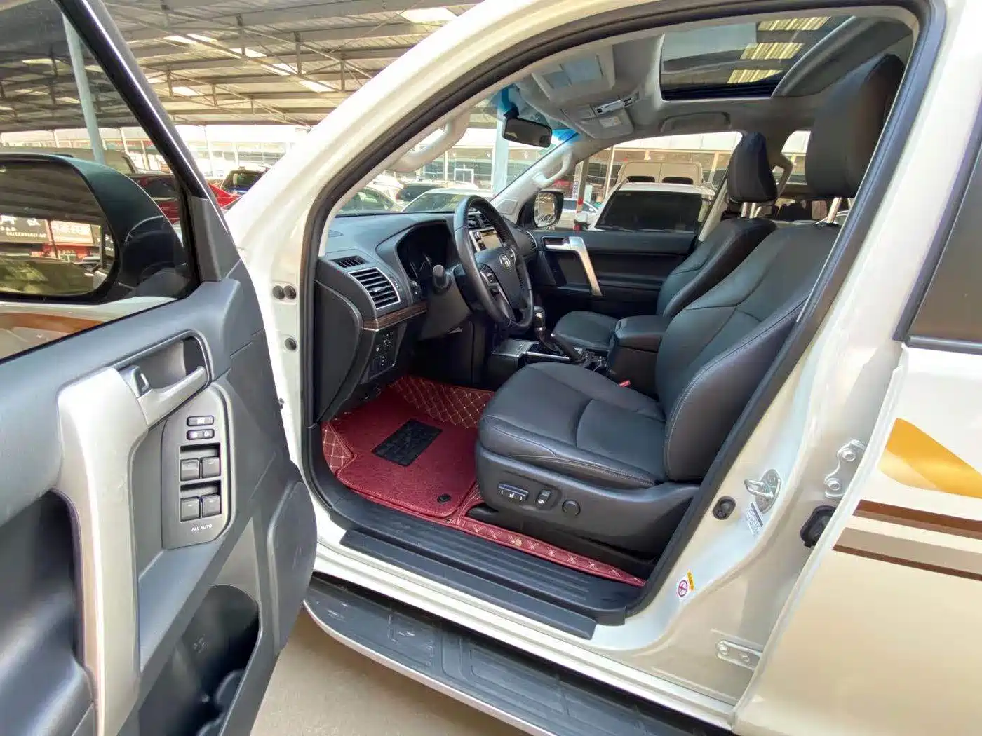 Toyota Prado 2019 3.5L Automatic TX-L Zunxiang Edition фото 6