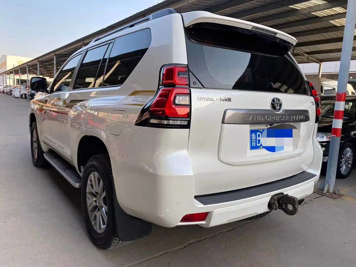 Toyota Prado 2019 3.5L Automatic TX-L Zunxiang Edition фото 10
