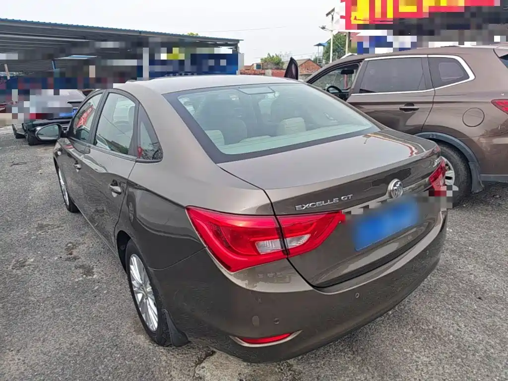 Фото 5 - Buick Excelle