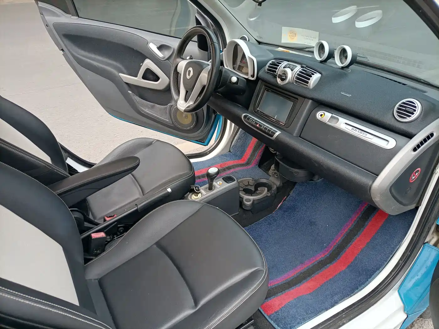 smart fortwo 2013 2012 1.0T Hardtop Passion