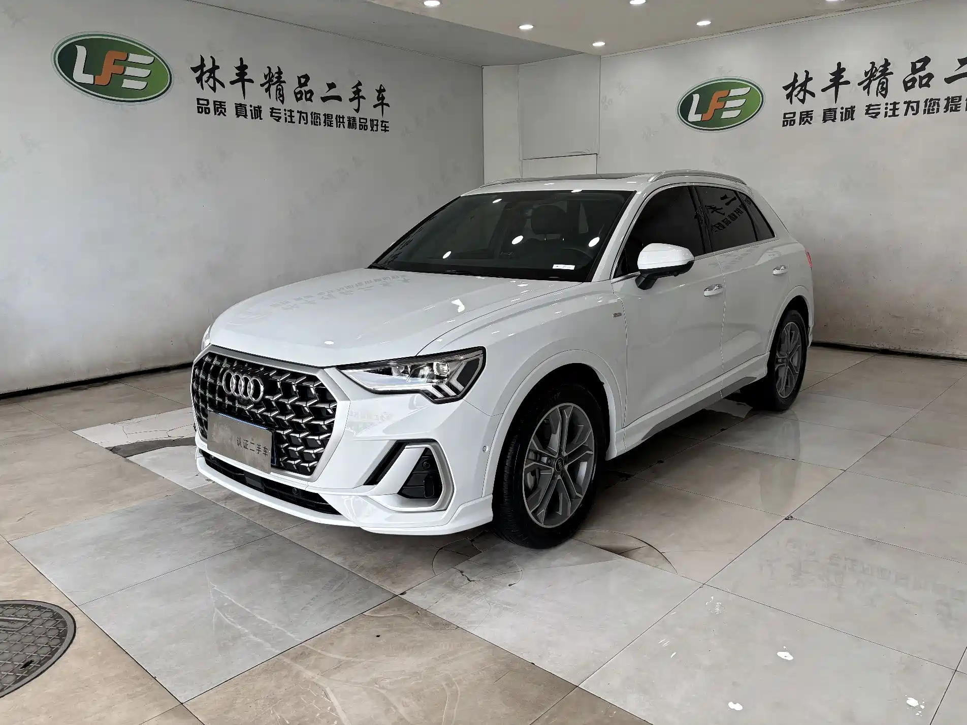 Фото 1 - Audi Q3