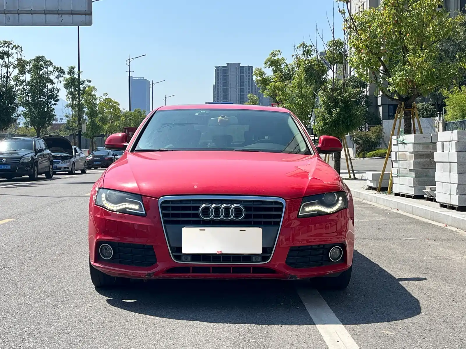 Photo 2 - Audi A4L