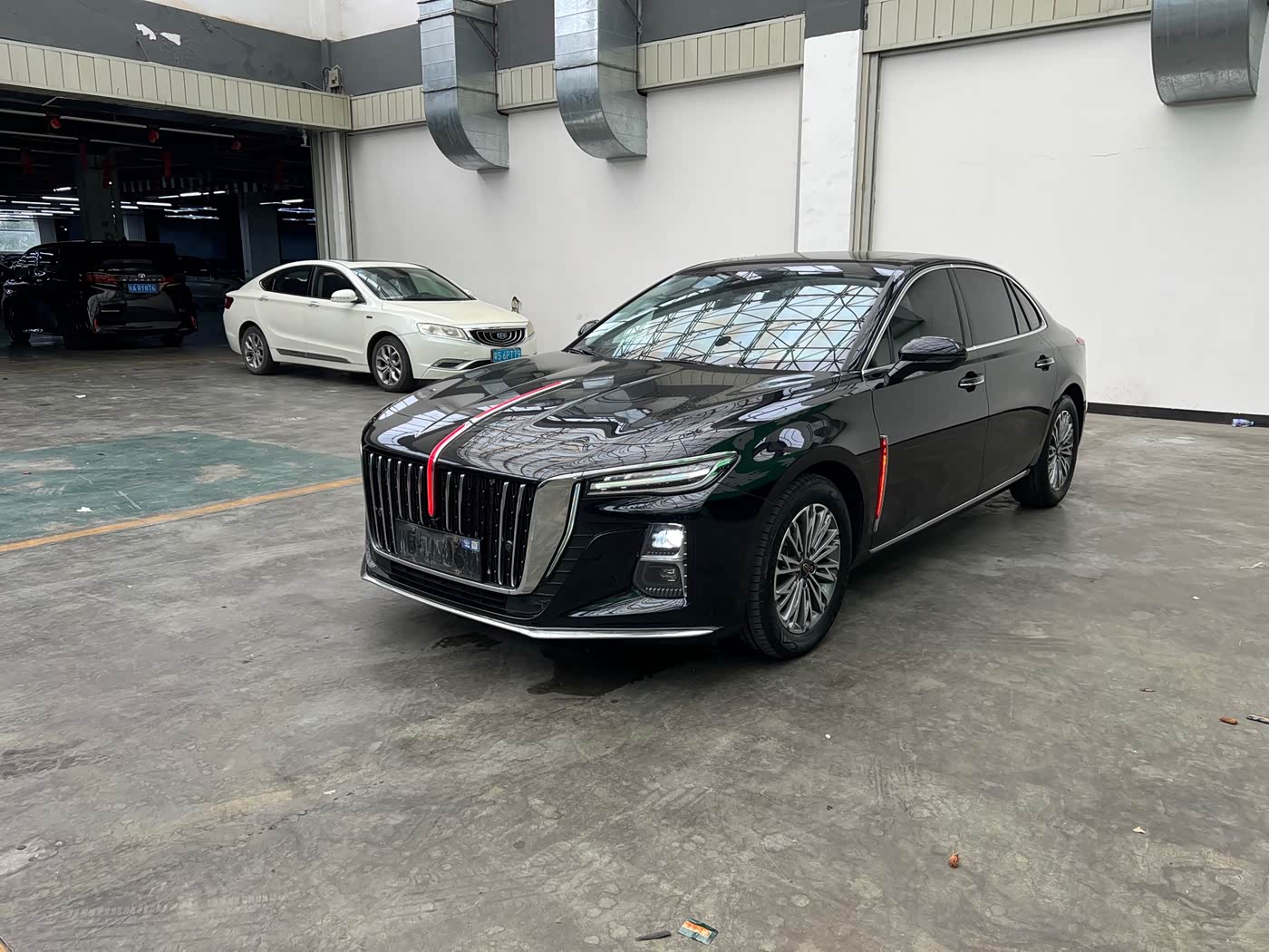 Hongqi H5