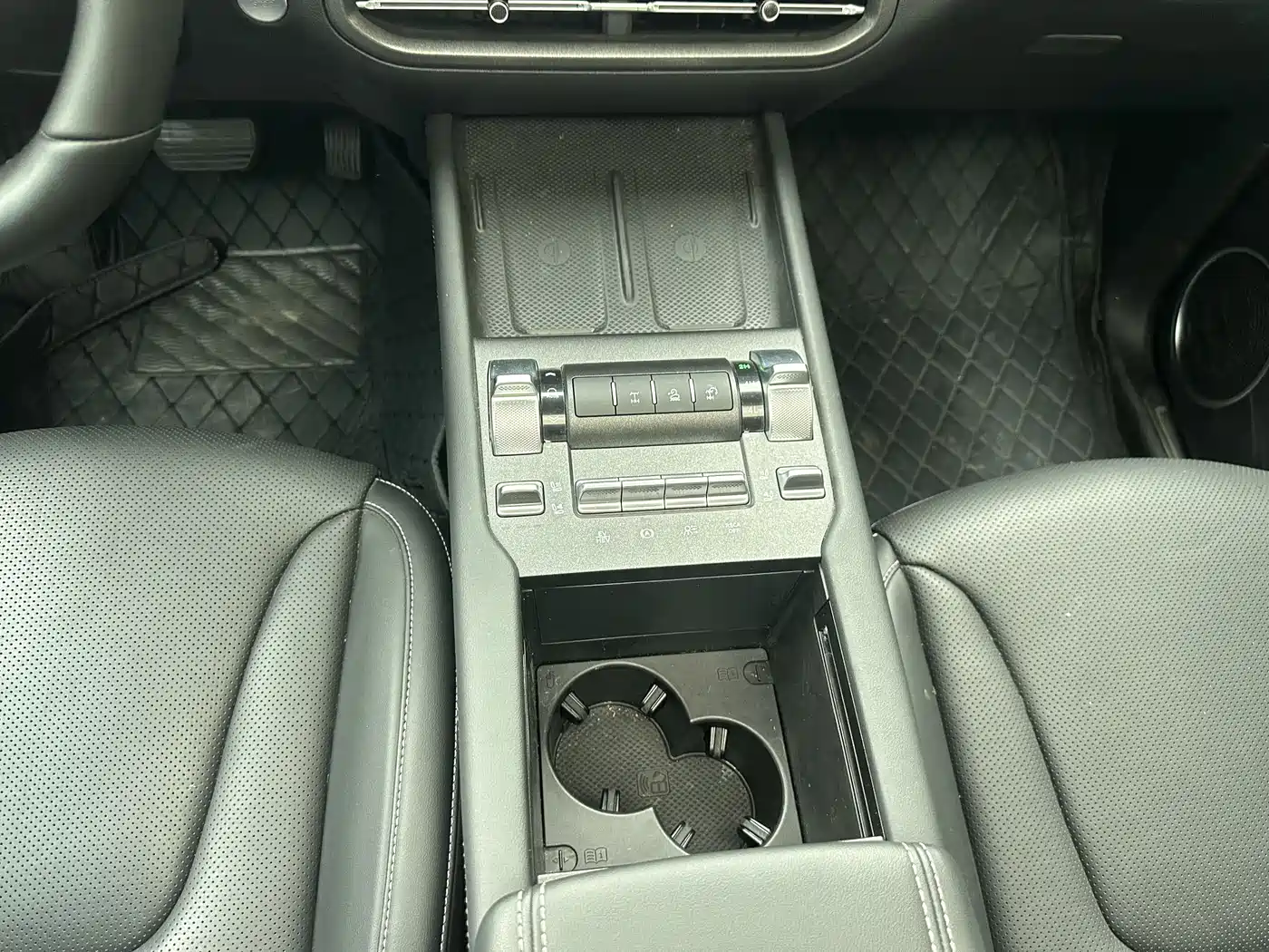 TANK TANK 300 NEW ENERGY