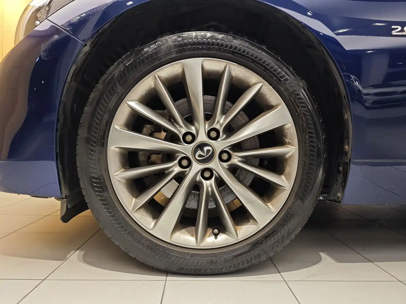 Infiniti Q50L 2021 2018 2.0T Premium Edition (China VI)