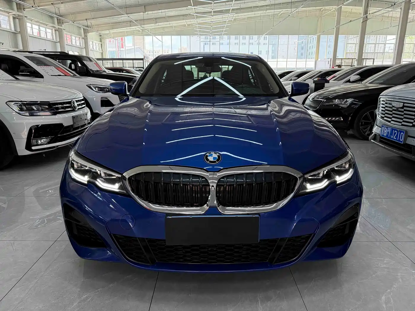 BMW 3 Series 2022 320Li M Sport Package фото 2
