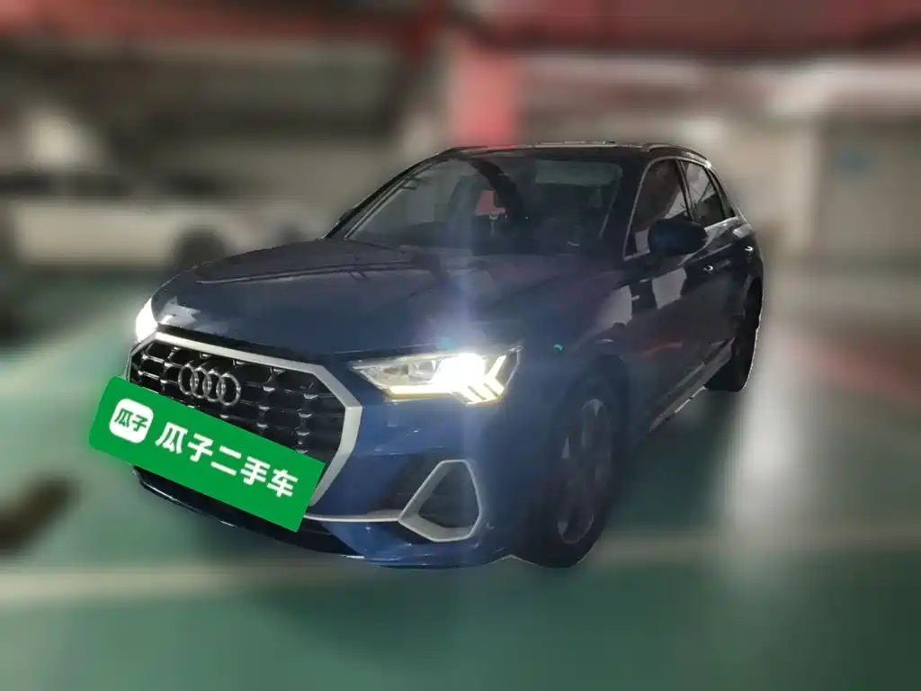 Фото 1 - Audi Q3