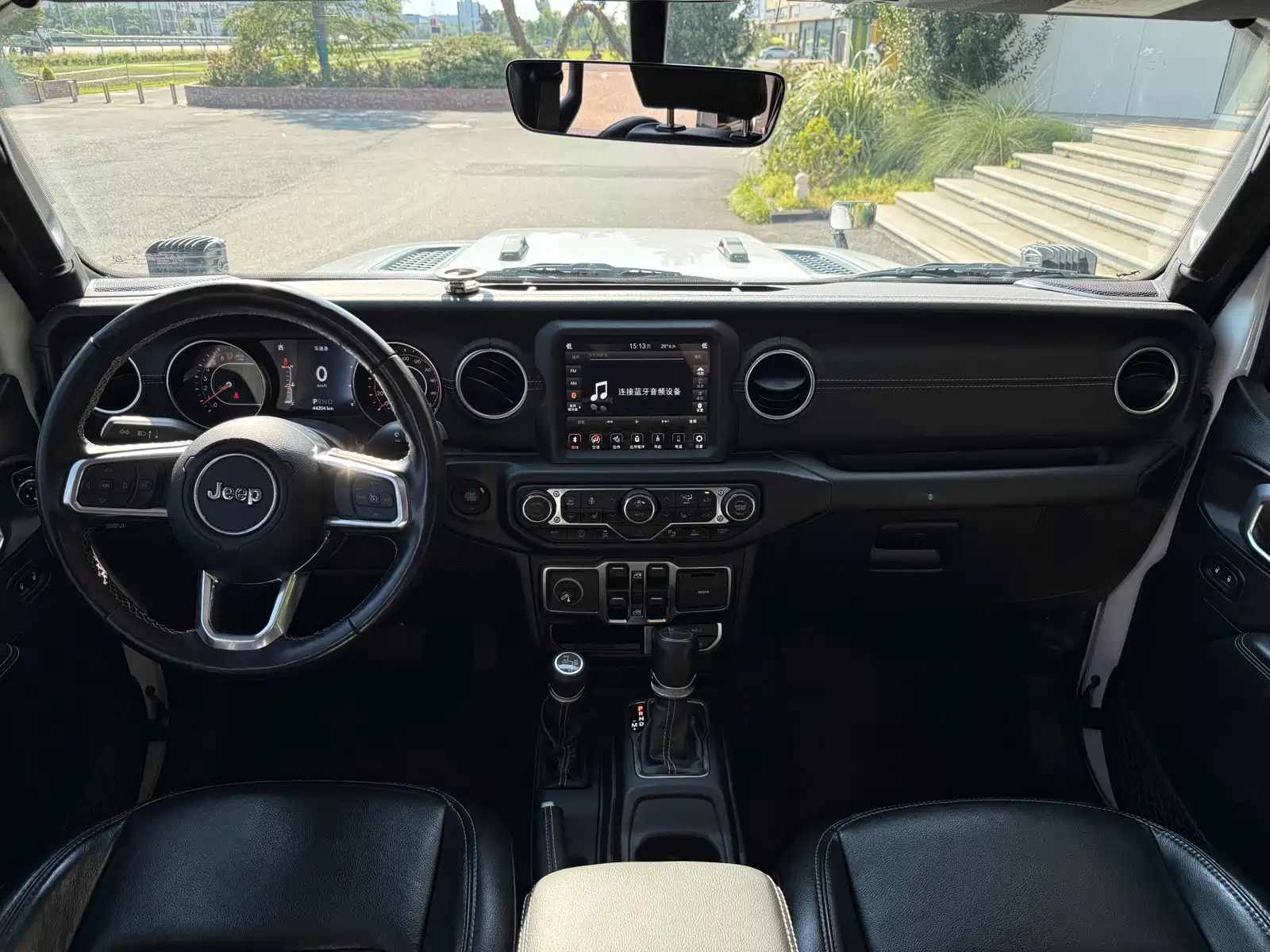 Фото 9 - Jeep Gladiator