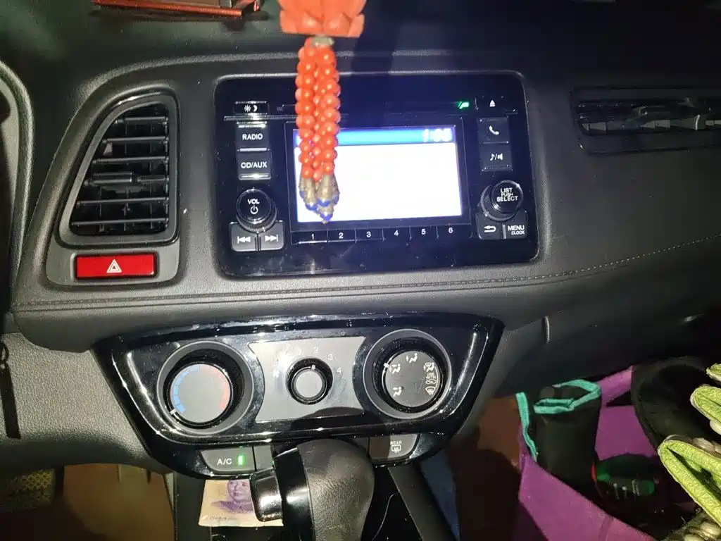 Photo 6 - Honda Vezel