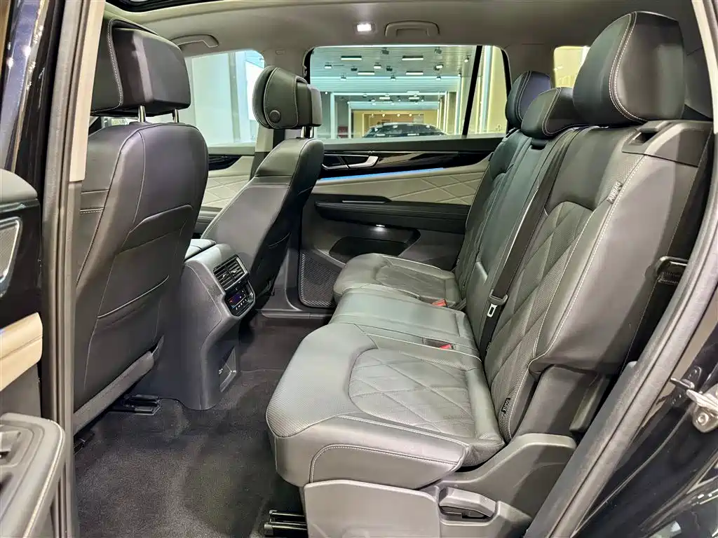 Volkswagen Teramont 2024 380TSI 4WD Prestige Flagship Edition фото 25