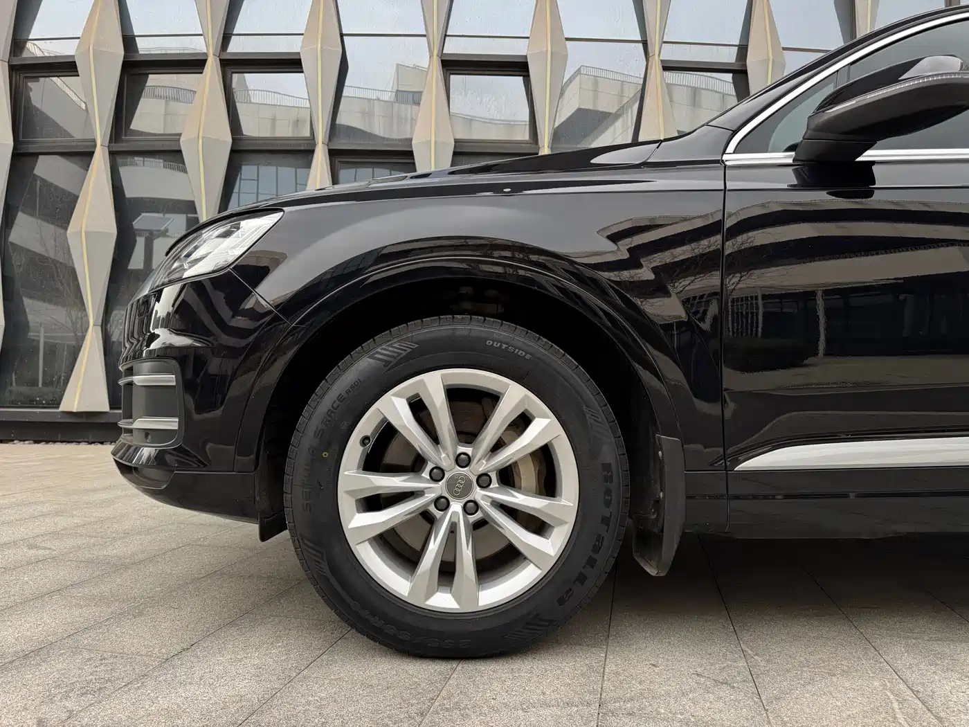 AUDI Q7