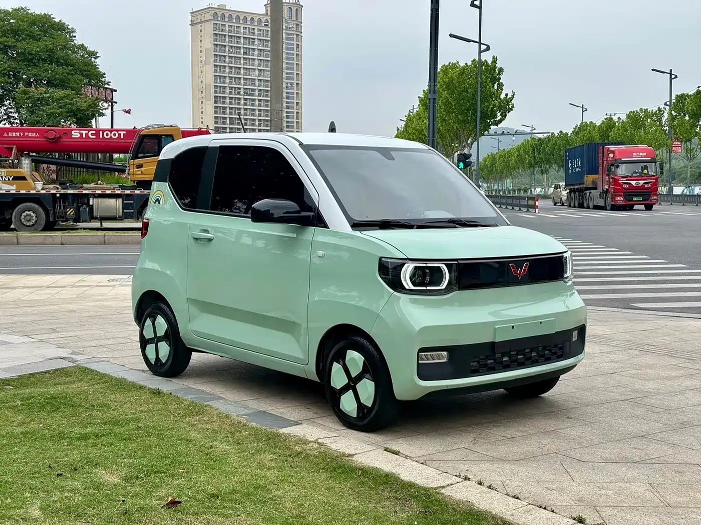Photo 8 - Wuling Motors Hongguang MINIEV