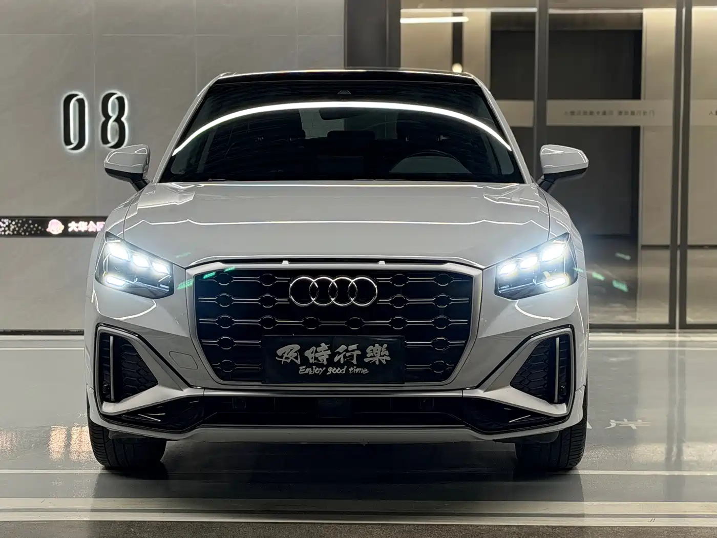 AUDI Q2L