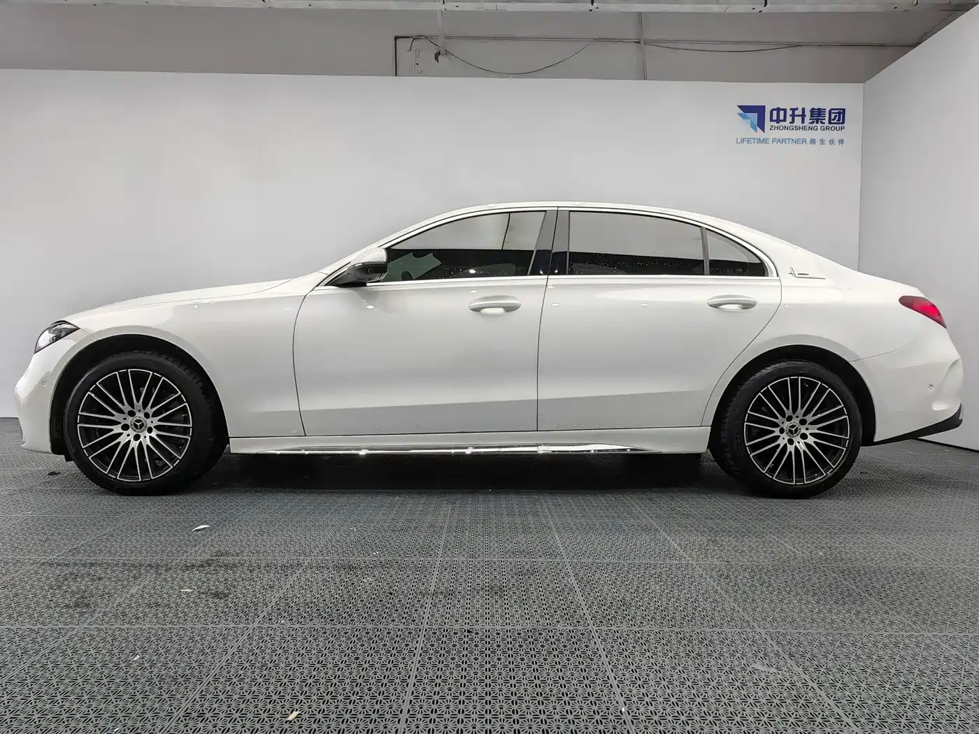 Mercedes-Benz C-Class 2024 2024 C 260 L Sport