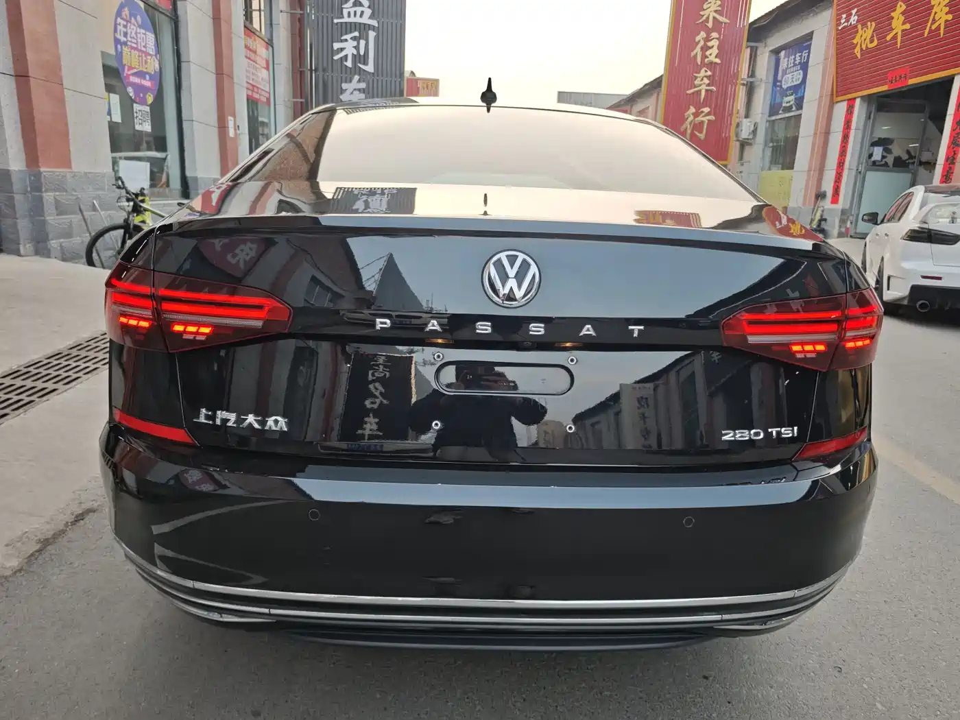Volkswagen Passat 2020 Facelift 280TSI Elite Version China VI фото 4
