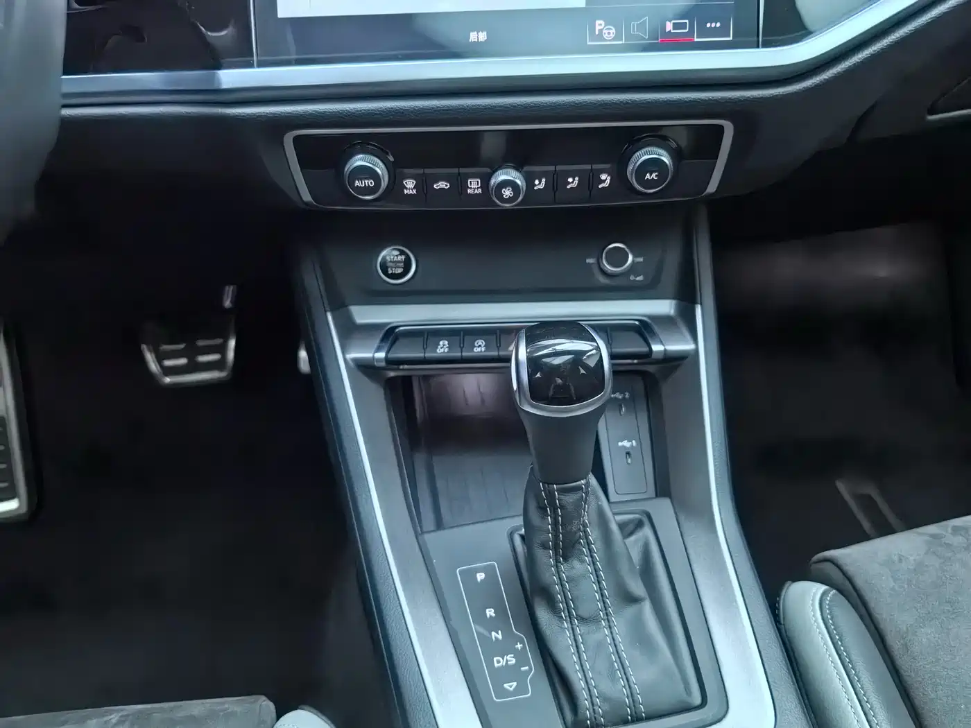 Audi Q3 2022 35 TFSI Fashion Dynamic фото 15
