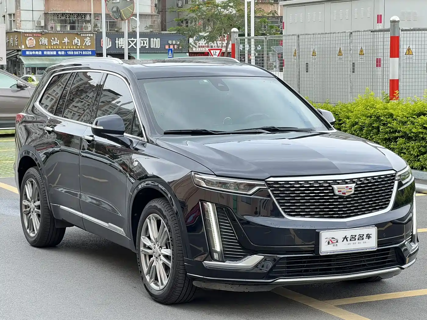 Cadillac XT6 2021 2.0T 6-seater 4WD Luxury фото 3