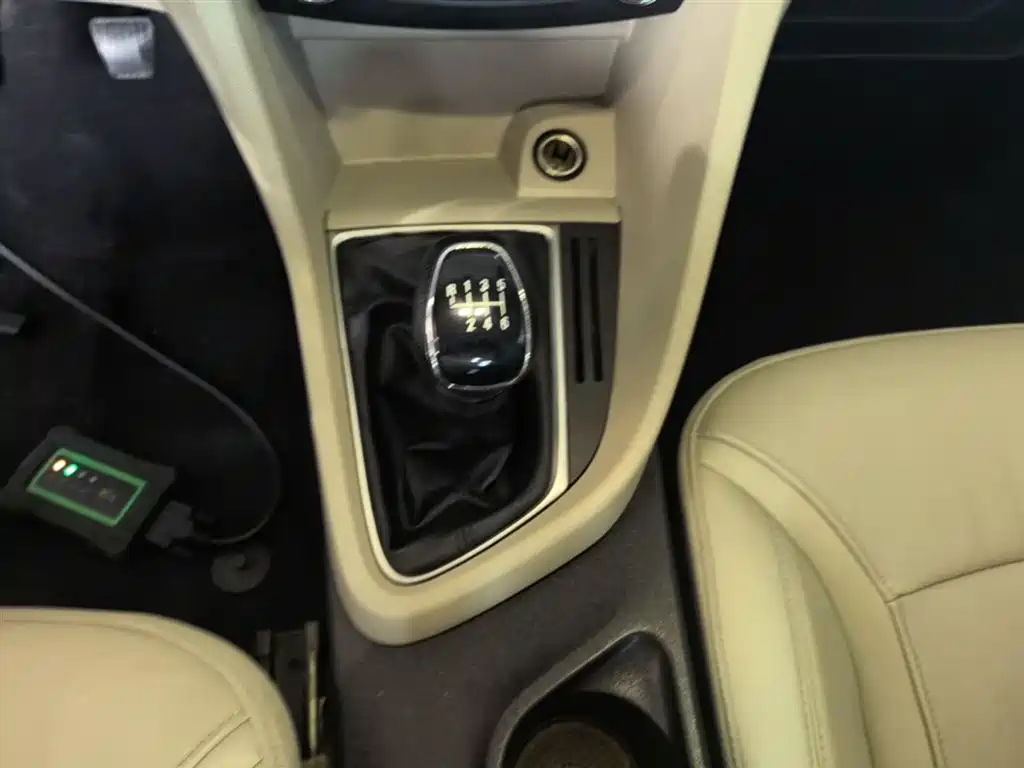 Фото 14 - Buick Excelle