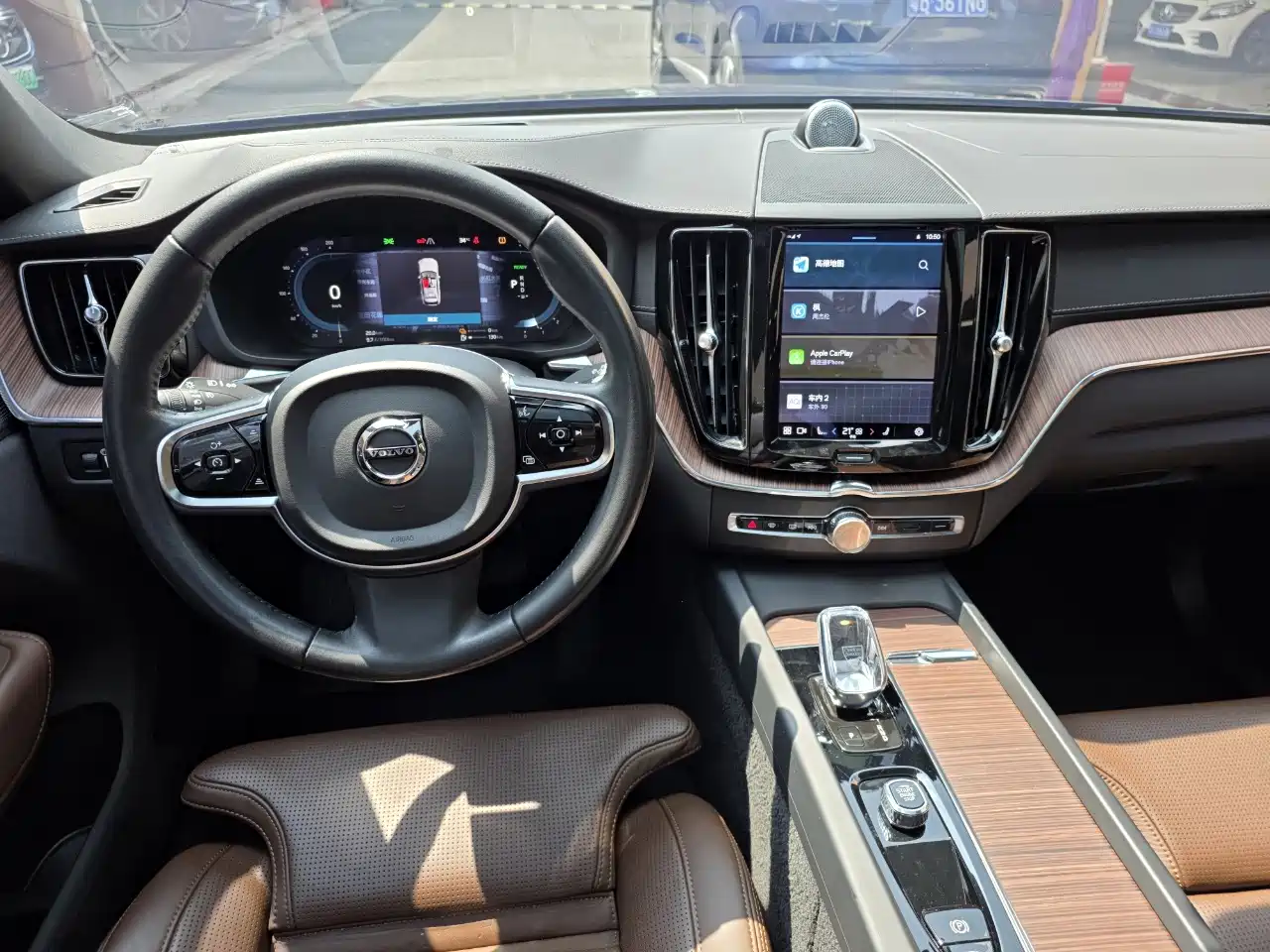Фото 13 - Volvo XC60 Plug-in Hybrid