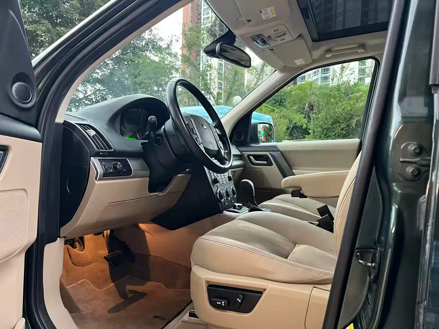 Фото 4 - Land Rover Freelander 2