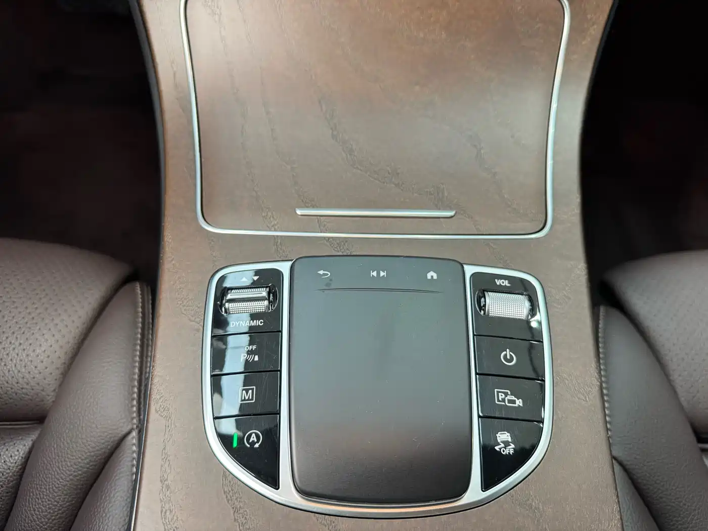Mercedes-Benz GLC 2022 Model GLC 260 L 4MATIC Luxury Edition фото 28