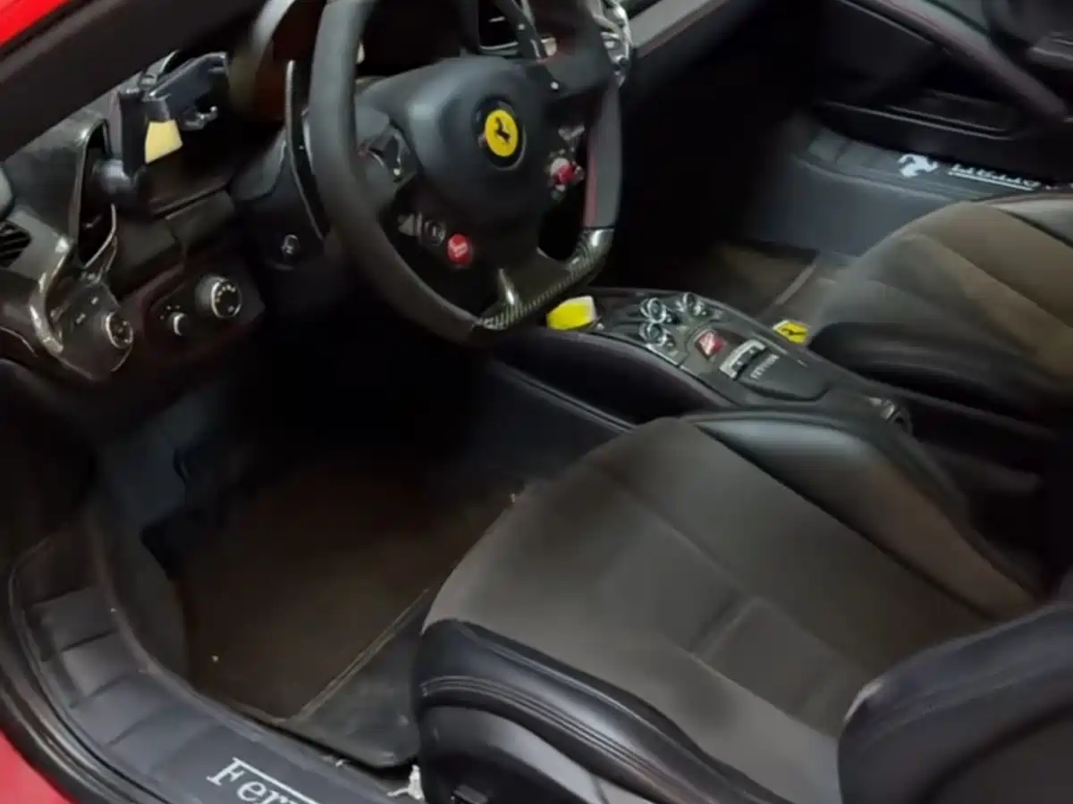 Ferrari 458 2010 2011 4.5L Italia